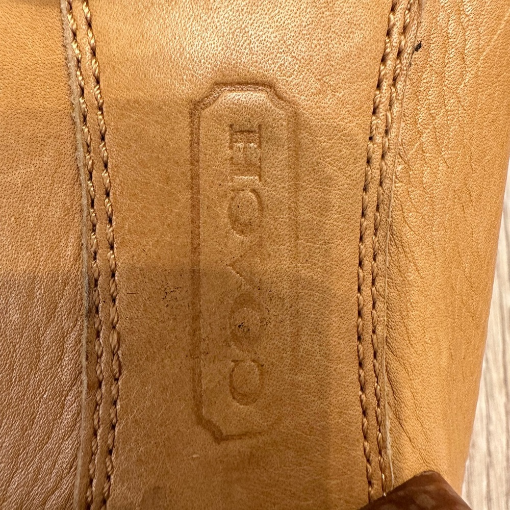 Coach Tan Leather Slip-On Loafers for Fall very good condition. Soles are leathe - Picture 4 of 5